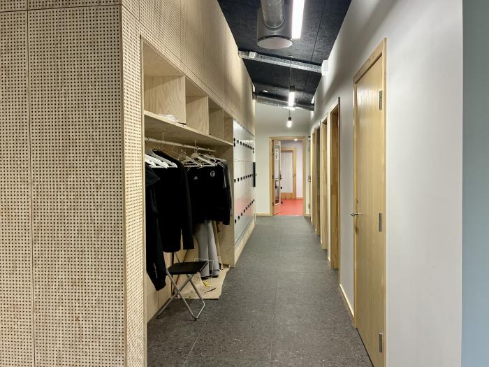 Garderobe i det nye Bavnehøj klubhus